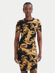 Versace Jeans Couture Sukienka codzienna 80HAO939 JS553 Czarny Slim Fit. Czarne sukienki damskie Versace Jeans Couture, na co dzień, s, bez wzorów, z bawełny, bez kołnierzyka, bez ramiączek, proste. Za 1,009.00 zł.