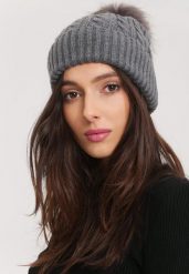 Ciemnoszara Czapka z Kaszmirem i Bawełną Don’t Leave Me. Szare czapki zimowe damskie Renee, z bawełny. Za 59.99 zł.
