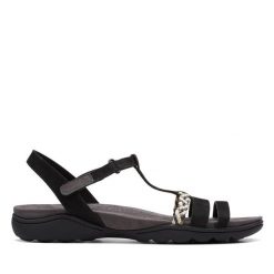Sandały Clarks. Czarne sandały damskie Clarks, bez wzorów, bez obcasa, na płaskiej podeszwie. Za 229.99 zł.