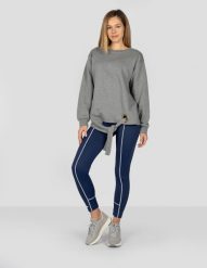 Trussardi Sport Legginsy | 44P00013 | Kobieta | Granatowy. Niebieskie legginsy damskie TRUSSARDI, s, z aplikacjami, z elastanu. W wyprzedaży za 159.00 zł.