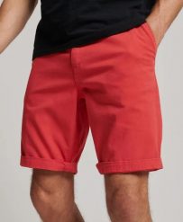 Superdry Vintage International Chino Shorts slim fit Cayenne Pink. Czerwone szorty męskie Superdry., bez wzorów, z bawełny, klasyczne. Za 216.50 zł.