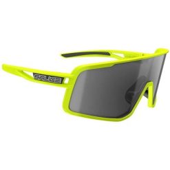 Okulary przeciwsłoneczne Salice 022 RW. Zielone okulary przeciwsłoneczne damskie salice. Za 354.50 zł.