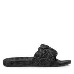 Klapki MEXX. Czarne klapki damskie Mexx, bez wzorów, bez obcasa. Za 35.99 zł.