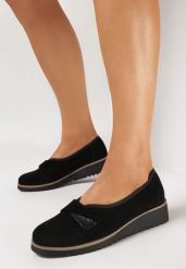 Czarne Półbuty na Niskiej Koturnie Sakariasta. Czarne czółenka damskie Born2be, bez wzorów, bez obcasa, na koturnie. Za 49.99 zł.