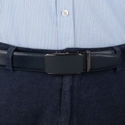 Pasek męski skórzany 3,5 cm klamra automatyczna Beltimore granatowy 52-579 : Kolory - granatowy, Rozmiar pasków - r.115-130 cm. Niebieskie paski męskie bez wzorów, ze skóry, wizytowe. Za 64.99 zł.