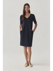 TATUUM Sukienka w kolorze granatowym rozmiar: L. Niebieskie sukienki damskie Tatuum, na co dzień, l, bez wzorów, bez kołnierzyka, bez ramiączek, mini, proste. Za 168.45 zł.