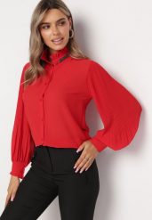 Czerwona Koszula z Luźnym i Plisowanym Rękawem Peolla. Czerwone koszule damskie Born2be, bez wzorów, bez kołnierzyka, bez ramiączek. Za 109.99 zł.