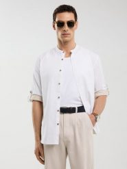 BIG STAR Koszula - Slim fit - w kolorze białym rozmiar: M. Białe koszule męskie Big Star, m, bez wzorów, bez kołnierzyka, bez ramiączek. Za 149.99 zł.