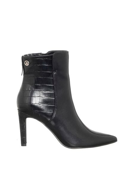 Liu Jo Botki w kolorze czarnym rozmiar: 39. Czarne botki damskie Liu Jo, z materiału, eleganckie, bez obcasa, na szpilce, bez zapięcia. Za 178.79 zł.