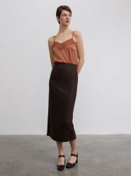 BGN Spódnica w kolorze brązowym rozmiar: 40. Brązowe spódniczki damskie BGN, bez wzorów, midi. Za 65.69 zł.