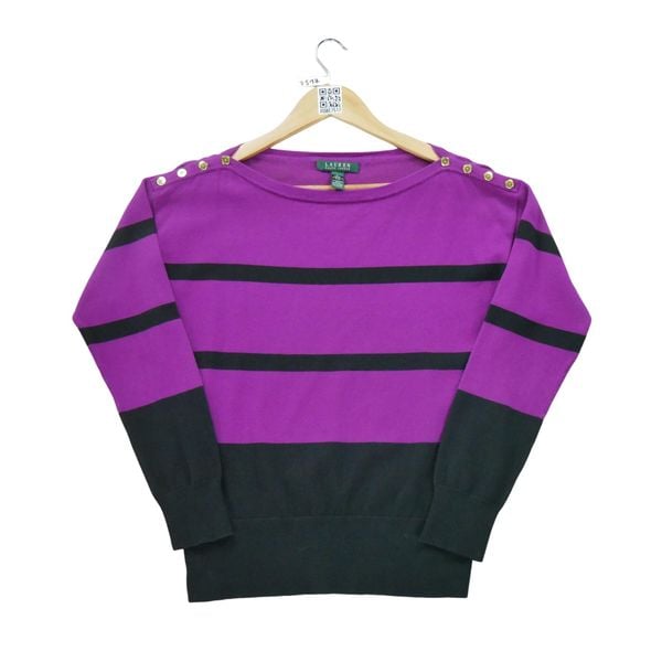 Second life - Damski fioletowy sweter - Jak nowy. Fioletowe swetry klasyczne damskie Ralph Lauren, bez kołnierzyka. Za 89.42 zł.