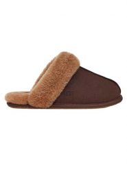 UGG Skórzane kapcie "Scuffette II" w kolorze brązowym rozmiar: 36. Brązowe kapcie damskie Ugg, z wełny. Za 342.60 zł.