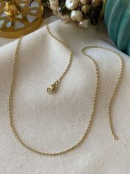 Luseera Pozłacany naszyjnik - dł. 45 cm rozmiar: onesize. Żółte naszyjniki damskie Luseera, pozłacane. Za 43.99 zł.