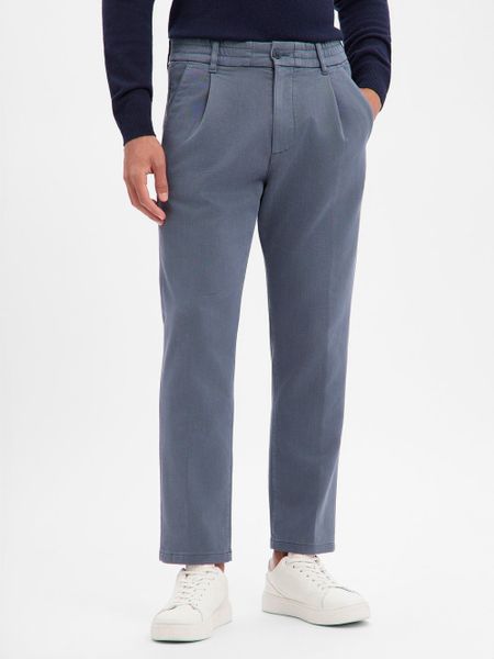 Drykorn Męskie spodnie plisowane - Chasy Mężczyźni niebieski jednolity, 31-34. Niebieskie spodnie materiałowe męskie Drykorn, bez wzorów, z bawełny, eleganckie. Za 749.95 zł.
