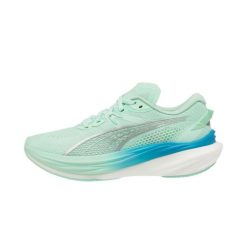 Buty do biegania damskie Puma Deviate Nitro 3. Niebieskie obuwie do biegania damskie Puma. W wyprzedaży za 549.99 zł.