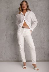 Białe Jeansy z Bawełną i Wiskozą High Waist Ozdobione Paskiem i Motylem Neviasi. Białe jeansy damskie Renee, z podwyższonym stanem. Za 109.99 zł.