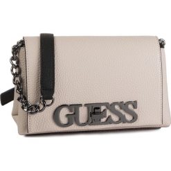 Torebka GUESS - Uptown Chic (Vm) Mini HWVM73 01780 STONE MULTI. Brązowe listonoszki damskie Guess, z aplikacjami, ze skóry ekologicznej, bez dodatków. W wyprzedaży za 299.00 zł.