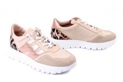 WONDERS A-24100 beig, półbuty damskie. Brązowe półbuty damskie Wonders, bez wzorów, bez obcasa. Za 679.90 zł.