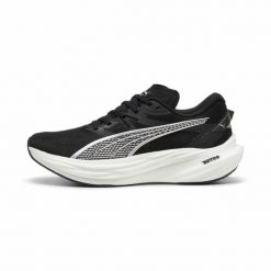 Buty do biegania Puma Deviate Nitro 3. Czarne obuwie do biegania damskie Puma. Za 693.00 zł.