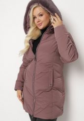Ciemnofioletowa Kurtka Pikowana z Odpinanym Kapturem i Futrem Arlittia. Fioletowe kurtki damskie Born2be, xl, bez wzorów, z jeansu. Za 249.99 zł.