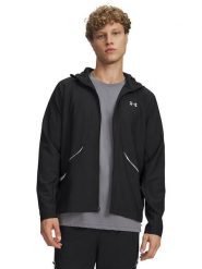 Under Armour Bluza "Unstoppable" w kolorze czarnym rozmiar: S. Czarne bluzy z kapturem męskie Under Armour, s. Za 169.95 zł.