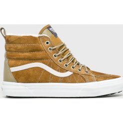 Vans - Trampki. Trampki i tenisówki męskie Vans, bez wzorów, z gumy, bez zapięcia. W wyprzedaży za 219.90 zł.