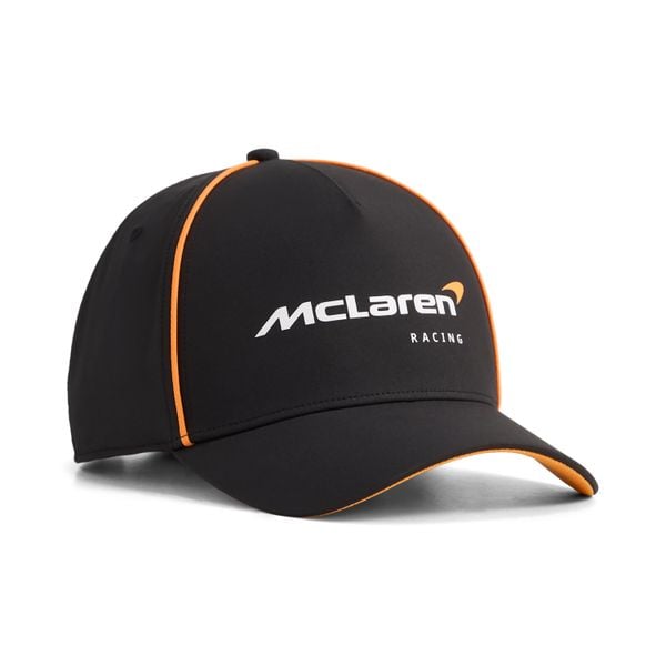 Czapka z daszkiem Puma McLaren Racing. Czarne czapki męskie Puma, bez wzorów, z materiału. Za 204.85 zł.