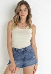 Jasnobeżowy Top z Wiskozy z Pofalowanymi Krawędziami Zoenite. Brązowe topy damskie Born2be, m, bez wzorów, prążkowane, bez kołnierzyka. Za 59.99 zł.
