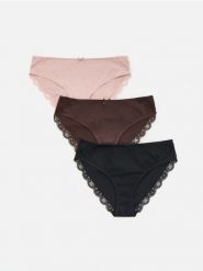 Bawełniane majtki figi z koronką 3 pack - brązowy. Brązowe figi damskie Reserved, l, bez wzorów, z bawełny. Za 59.99 zł.