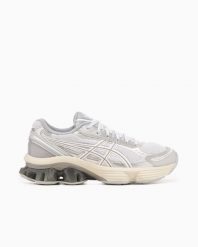 Buty ASICS GEL-KINETIC FLUENT Białe/Srebrne. Białe buty wizytowe męskie Asics, z materiału, bez zapięcia. Za 559.95 zł.