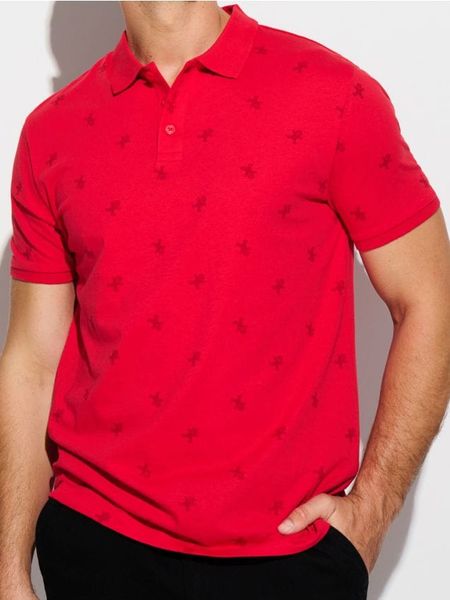 Bawełniana koszulka polo - czerwony. Czerwone koszulki polo męskie Sinsay, l, bez wzorów, z bawełny, bez ramiączek. Za 29.99 zł.