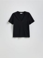 T-shirt z merceryzowanej bawełny - czarny. Czarne t-shirty damskie Reserved, l, bez wzorów, z bawełny, bez kołnierzyka. W wyprzedaży za 59.99 zł.