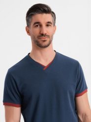 T-shirt męski z kontrastowymi wstawkami i dekoltem w serek – granatowy V1 - Rozmiar: S. Niebieskie t-shirty męskie Ombre Clothing, m, bez wzorów, z dzianiny, bez kołnierzyka. Za 129.99 zł.