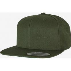 Czapka typu snapback Flexfit Classic. Zielone czapki z daszkiem damskie FLEXFIT, bez wzorów, z wełny. Za 68.15 zł.