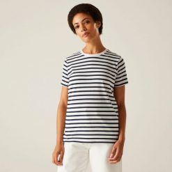 Koszulka turystyczna damska Bayletta. Białe bluzki damskie Regatta, bez wzorów, z jersey, sportowe, bez kołnierzyka, bez ramiączek. Za 138.00 zł.