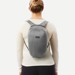 Plecak Forclaz Travel składany 10 l. Plecaki damskie FORCLAZ, bez wzorów, z materiału. Za 15.99 zł.