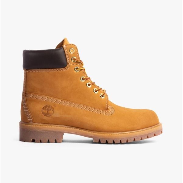 Buty trekkingowe Timberland Premium 6. Brązowe buty trekkingowe męskie Timberland, z nubiku, bez zapięcia. W wyprzedaży za 886.15 zł.