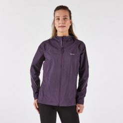 Kurtka do biegania w terenie przeciwdeszczowa damska Kiprun Run 500. Fioletowe kurtki damskie KIPRUN, xl, bez kaptura. Za 299.99 zł.