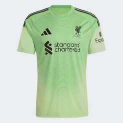 Koszulka bramkarska Liverpool FC 25/26. Zielone t-shirty sportowe męskie Adidas, l, z materiału, bez ramiączek, do piłki nożnej. Za 439.00 zł.