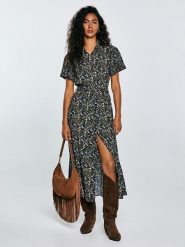 BIG STAR Sukienka w kolorze czarnym rozmiar: XS. Czarne sukienki damskie Big Star, na co dzień, xs, bez wzorów, z tkaniny, retro, bez kołnierzyka, bez ramiączek, midi, proste. Za 144.99 zł.