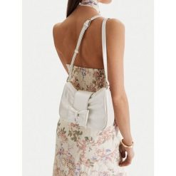 Torebka JENNY. Brązowe torebki klasyczne damskie Jenny, bez wzorów, bez dodatków. Za 119.99 zł.