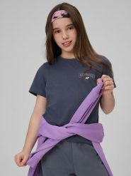 4F T-shirt regular z nadrukiem dziewczęcy - czarny 134 (8-9 lat). Szare koszulki dziewczęce 4f, bez wzorów, z bawełny, bez ramiączek. Za 59.99 zł.