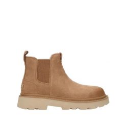 Męskie buty sportowe M CHELSEA LUG. Brązowe buty sportowe na co dzień męskie Ugg, z materiału, bez zapięcia. Za 813.85 zł.