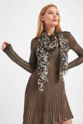 Sweter PATRIZIA PEPE. Swetry klasyczne damskie Patrizia Pepe, xs, bez kołnierzyka. W wyprzedaży za 227.37 zł.