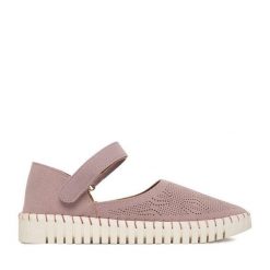 Półbuty Go Soft. Fioletowe półbuty damskie GO SOFT, bez wzorów, bez obcasa, na płaskiej podeszwie. Za 119.99 zł.