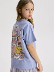 T-shirt z nadrukiem Axolotla - niebieski. Niebieskie koszulki dziewczęce Reserved, bez wzorów, z bawełny, bez ramiączek. Za 39.99 zł.