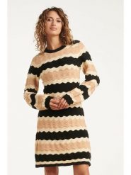 Smashed Lemon Sukienka dzianinowa w kolorze beżowym rozmiar: L. Brązowe sukienki damskie Smashed Lemon, na co dzień, l, bez wzorów, z dzianiny, bez kołnierzyka, bez ramiączek, midi, proste. Za 211.81 zł.