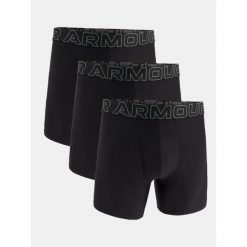 Bokserki męskie Under Armour M Perf Tech 6in Mix Mix, 3-pak. Czarne bokserki męskie Under Armour, bez wzorów. Za 273.99 zł.