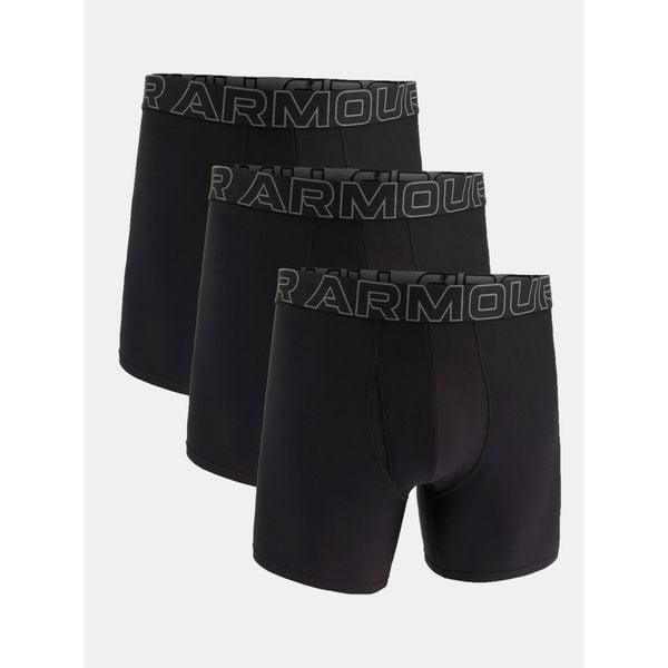 Bokserki męskie Under Armour M Perf Tech 6in Mix Mix, 3-pak. Czarne bokserki męskie Under Armour, bez wzorów, z materiału. Za 272.99 zł.