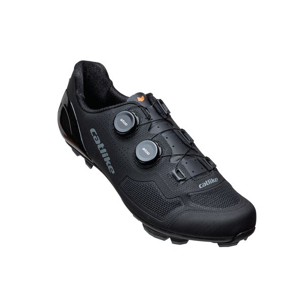 Buty MTB Unisex Mixino XC1. Czarne buty trekkingowe męskie CATLIKE, z mikrofibry, bez zapięcia, rowerowe. Za 1,080.99 zł.